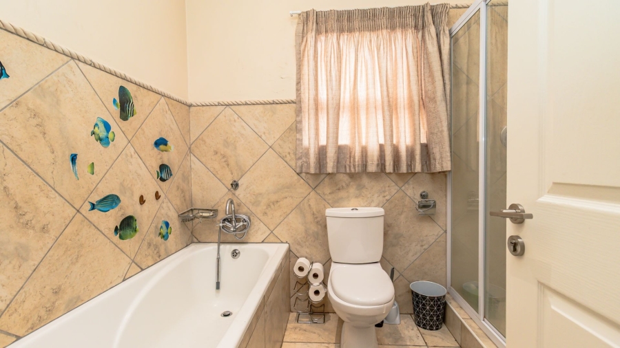 4 Bedroom Property for Sale in Safari Gardens North West